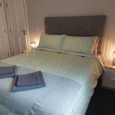 Lawnbrook Town House Hotel Белфаст Екстериор снимка