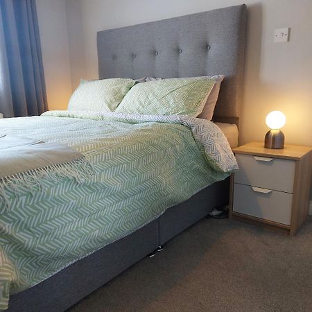 Lawnbrook Town House Hotel Белфаст Екстериор снимка